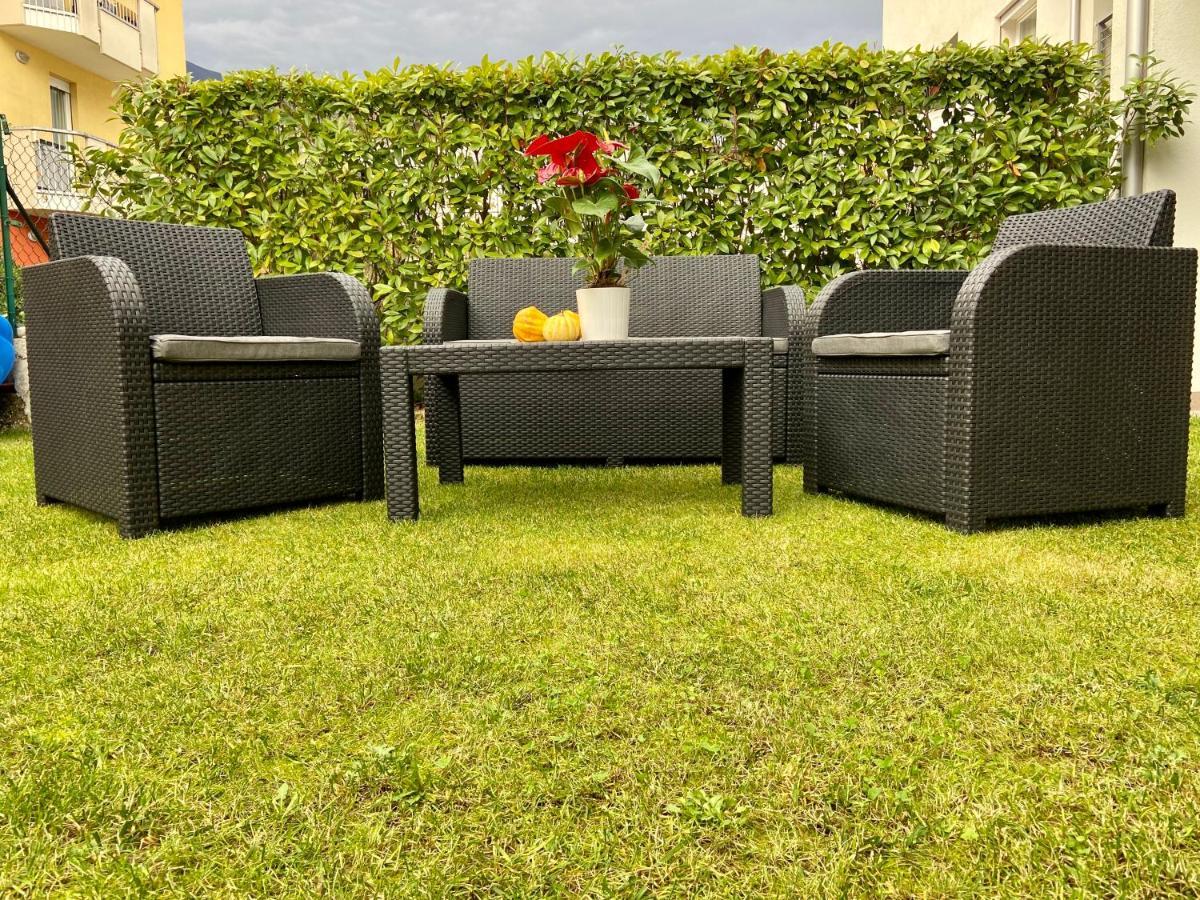 Appartamento Miranda con Giardino Privato e Pool Esterno foto
